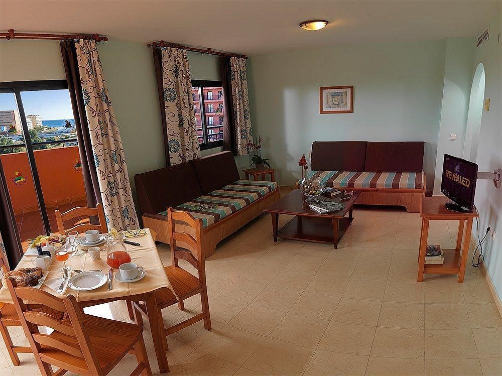 Aparthotel Turisticos